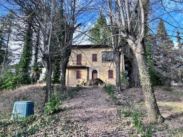 Villa Indipendente in vendita a Marche, Pesaro E Urbino