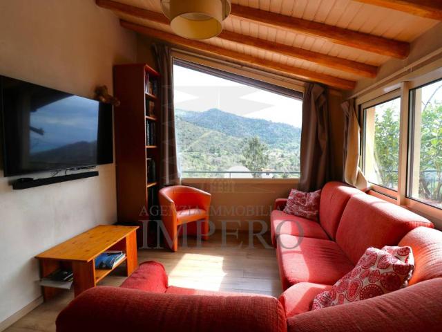 Villa Indipendente in vendita a Negi, Perinaldo