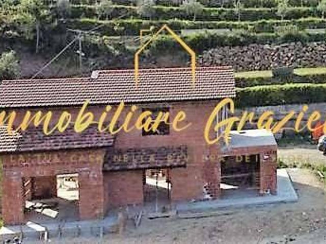 Villa Indipendente in vendita a Perinaldo, Liguria