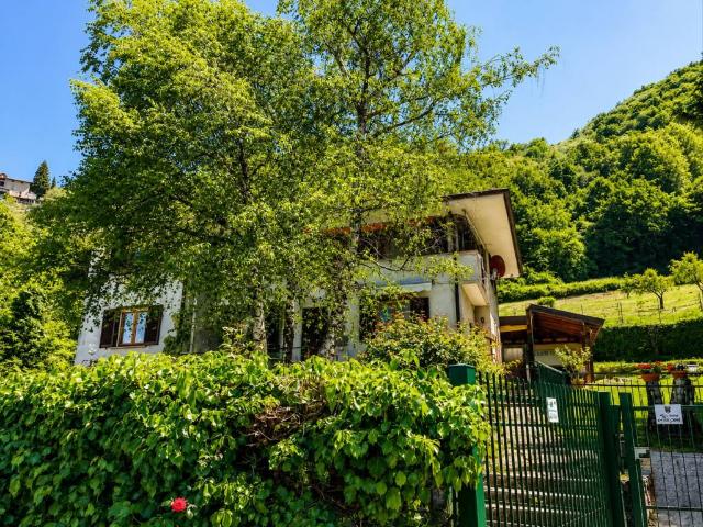 Villa Indipendente in vendita a Bologna, Perledo