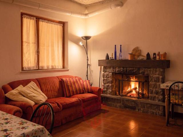 Villa Indipendente in vendita a Bologna, Perledo