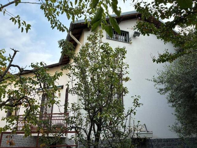 Villa Indipendente in vendita a Cerchiarello, Pero