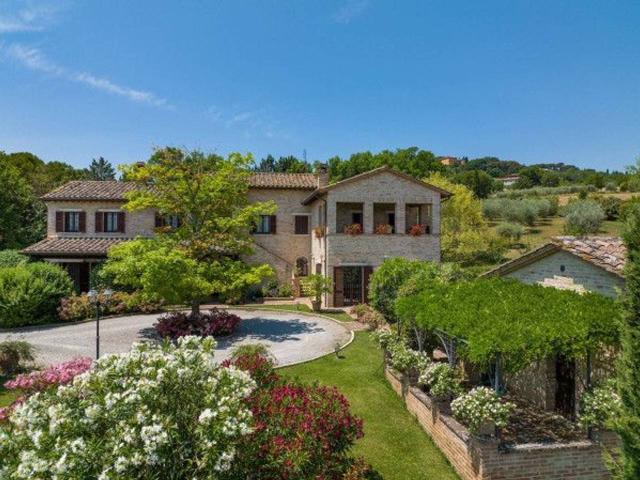 Villa Indipendente in vendita a Ponte San Giovanni, Cenerente