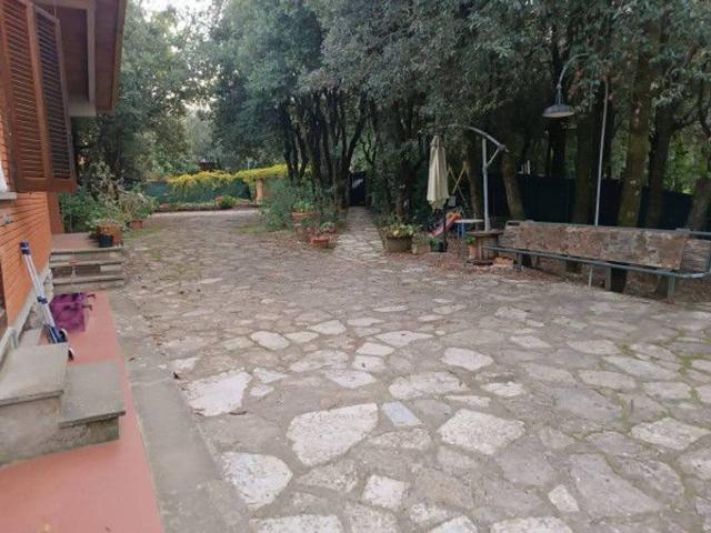 Villa Indipendente in vendita a Fontana, Cenerente