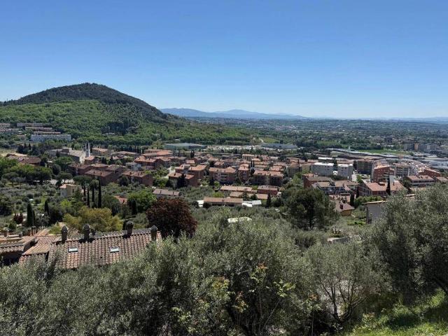 Villa Indipendente in vendita a Fontana, Perugia