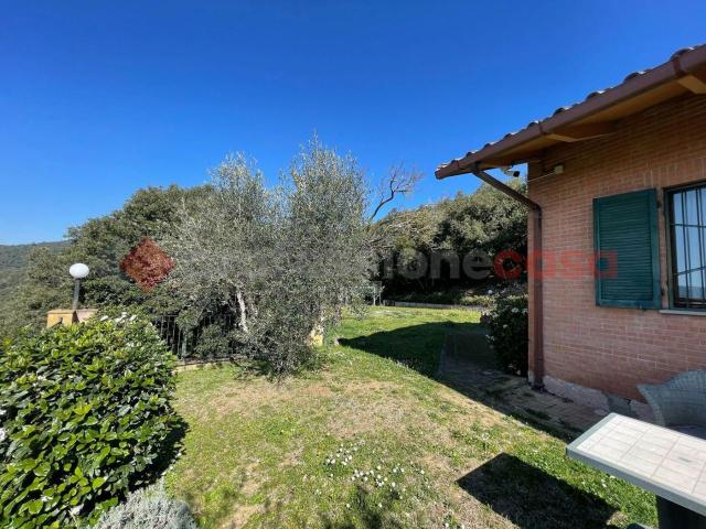 Villa Indipendente in vendita a Fontana, Cenerente