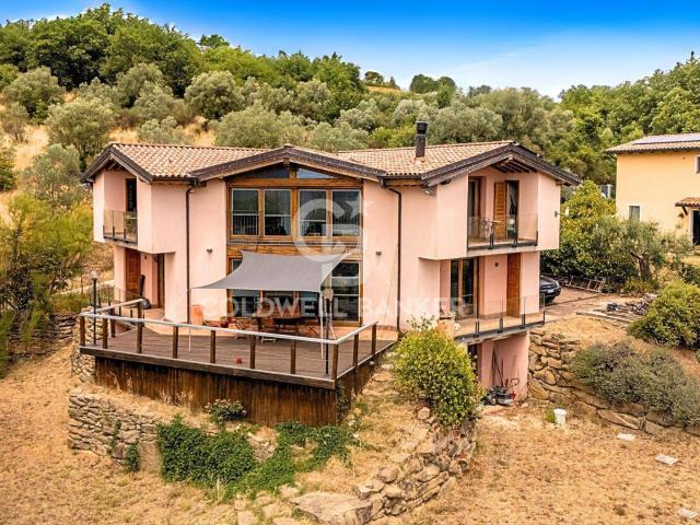 Villa Indipendente in vendita a Cenerente, Umbria