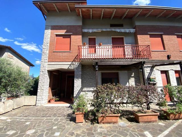 Villa Indipendente in vendita a Cenerente, Umbria