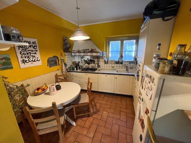 Villa Indipendente in vendita a Cenerente, Umbria