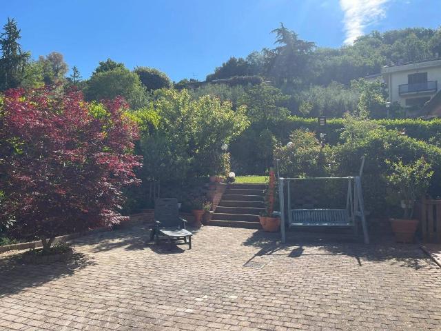 Villa Indipendente in vendita a Cenerente, Umbria