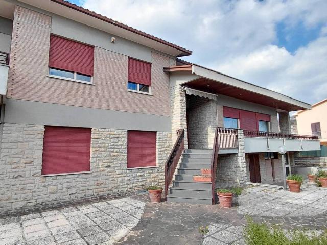 Villa Indipendente in vendita a Villa Pitignano, Cenerente