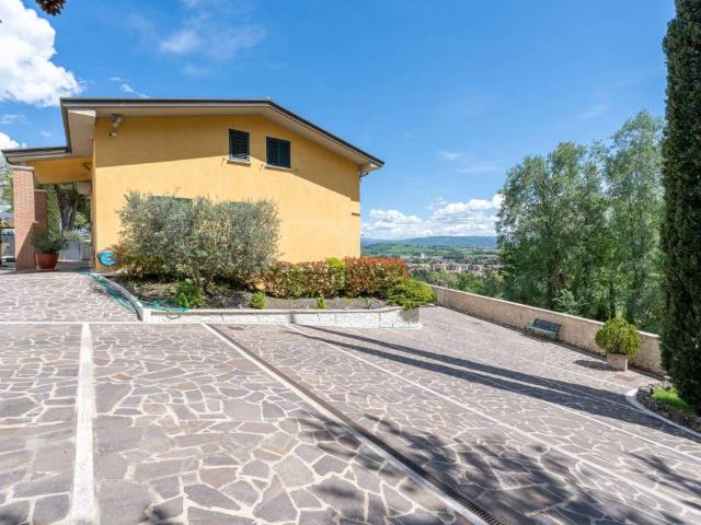 Villa Indipendente in vendita a Casaglia, Cenerente