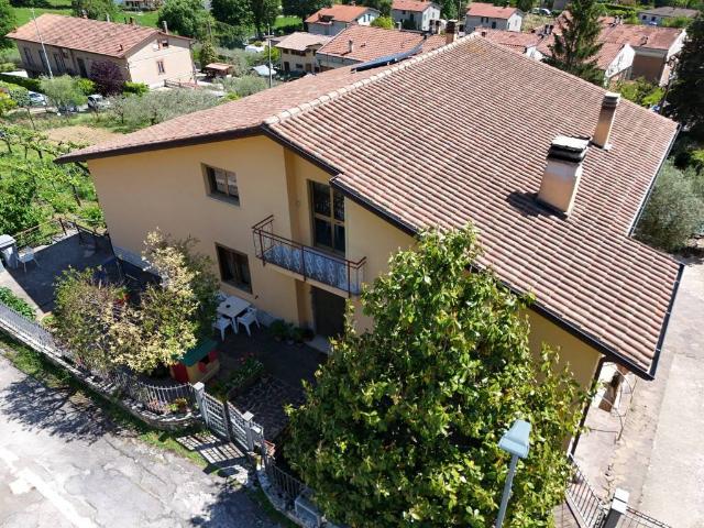 Villa Indipendente in vendita a Cenerente, Umbria