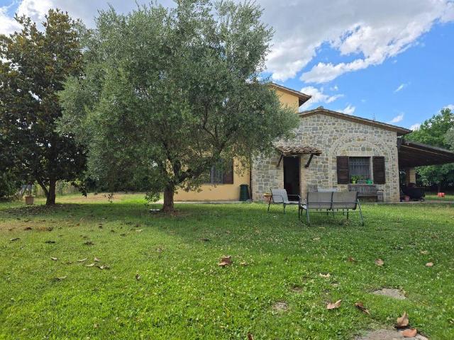 Villa Indipendente in vendita a Ponte San Giovanni, Cenerente