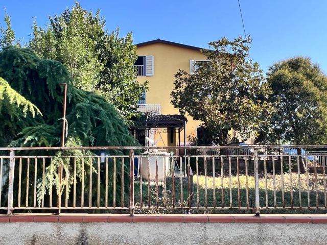 Villa Indipendente in vendita a Farneto, Cenerente