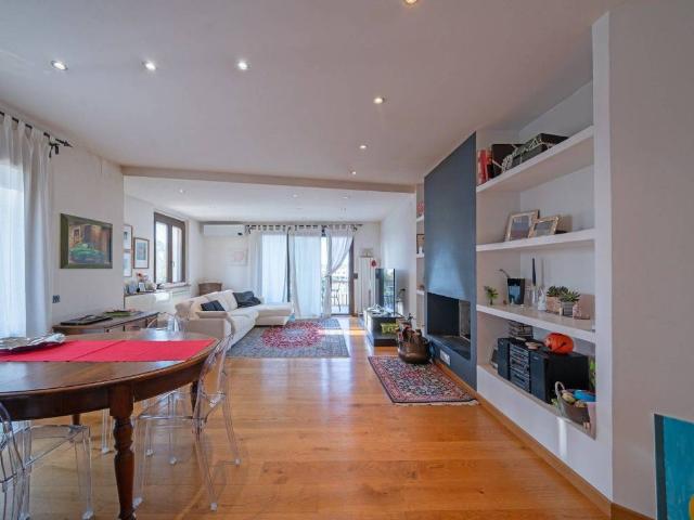 Villa Indipendente in vendita a Pila, Cenerente