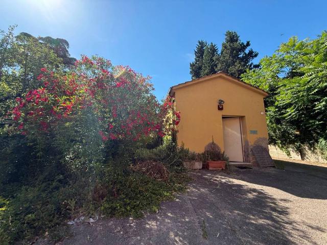 Villa Indipendente in vendita a Madonna Alta, Cenerente
