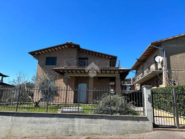 Villa Indipendente in vendita a Piscinello, Cenerente