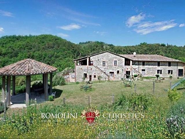 Villa Indipendente in vendita a Cenerente, Umbria