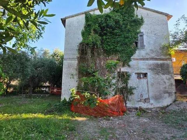 Villa Indipendente in vendita a Badiola, Marsciano