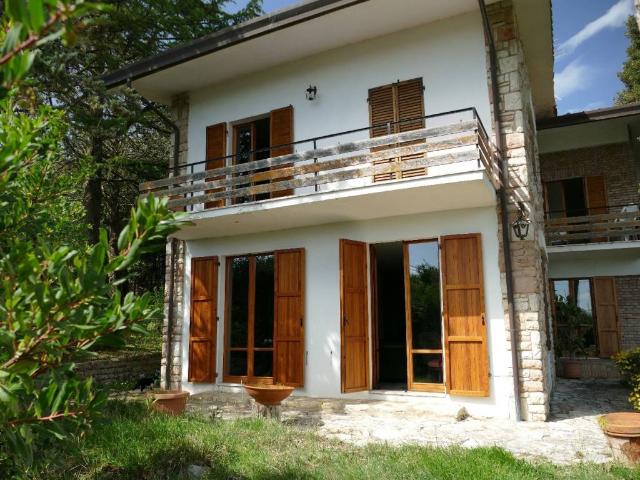 Villa Indipendente in vendita a Fontana, Cenerente