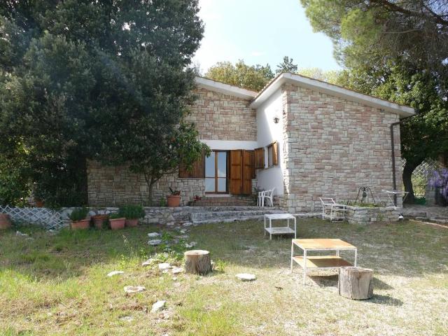 Villa Indipendente in vendita a Fontana, Cenerente