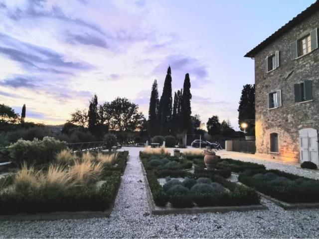 Villa Indipendente in vendita a Cenerente, Umbria