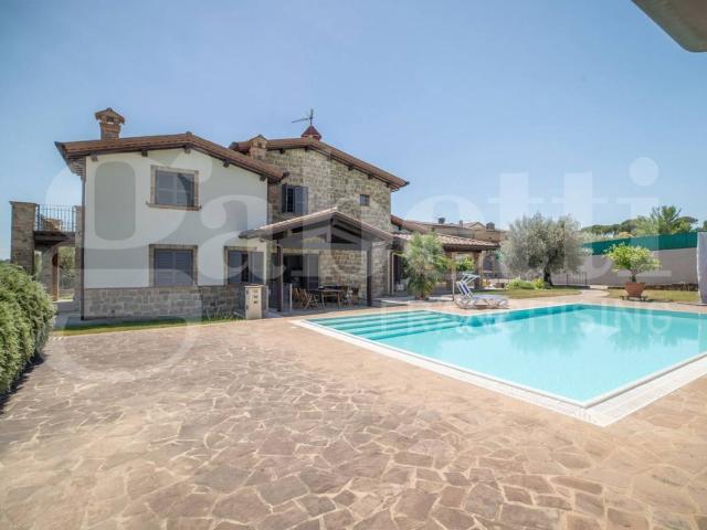 Villa Indipendente in vendita a Cenerente, Umbria