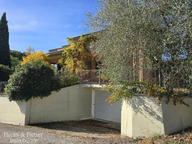 Villa Indipendente in vendita a Monte Bagnolo I, Cenerente