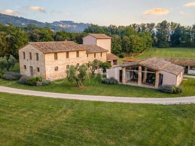 Villa Indipendente in vendita a Cenerente, Umbria