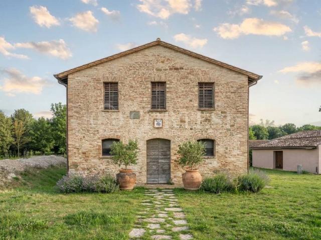 Villa Indipendente in vendita a Cenerente, Umbria