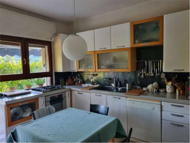 Villa Indipendente in vendita a Sant'Erminio, Cenerente