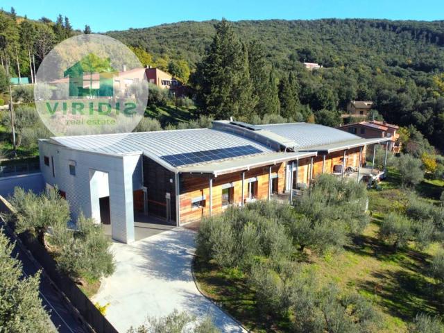 Villa Indipendente in vendita a Fontana, Cenerente