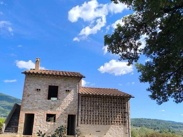 Villa Indipendente in vendita a Cenerente, Umbria