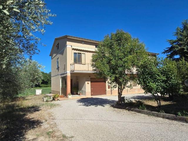 Villa Indipendente in vendita a Ponte San Giovanni, Cenerente