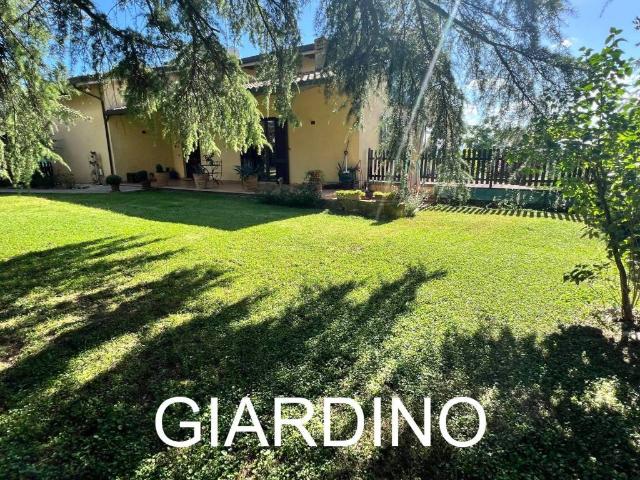 Villa Indipendente in vendita a Cenerente, Umbria