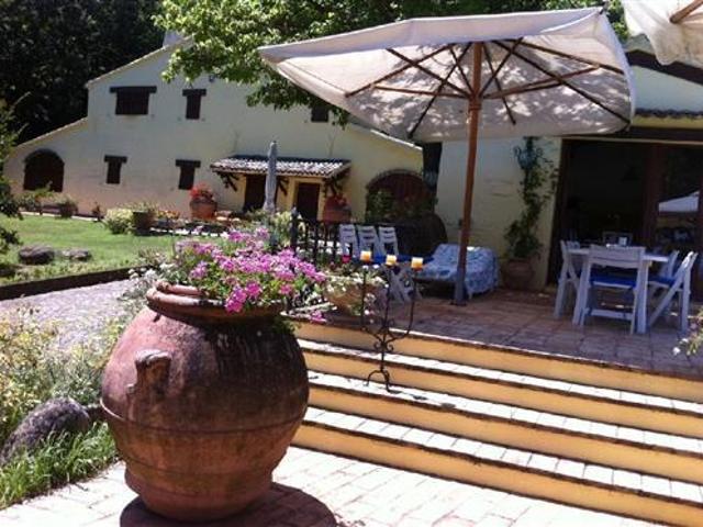Villa Indipendente in vendita a Pesaro, Pesaro e Urbino