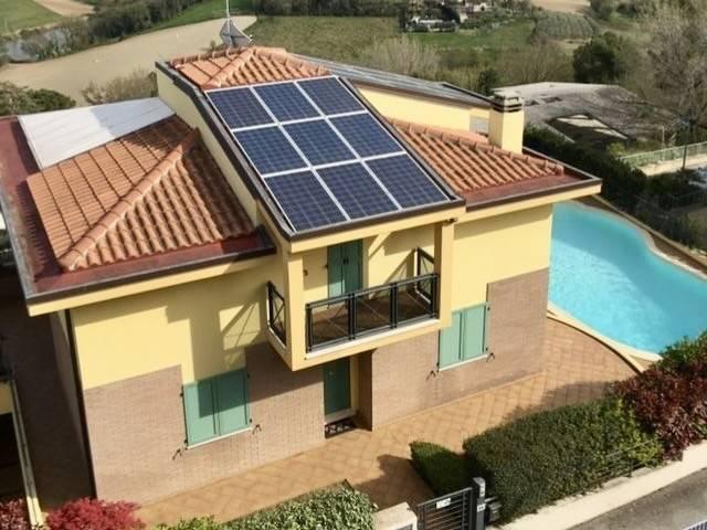 Villa Indipendente in vendita a Marche, Pesaro E Urbino