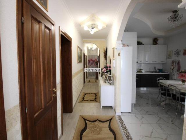 Villa Indipendente in vendita a Case Bruciate, Marche