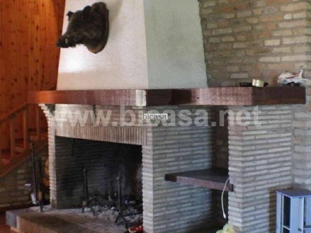 Villa Indipendente in vendita a Marche, Pesaro E Urbino