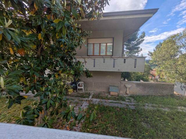 Villa Indipendente in vendita a Cattabrighe, Marche