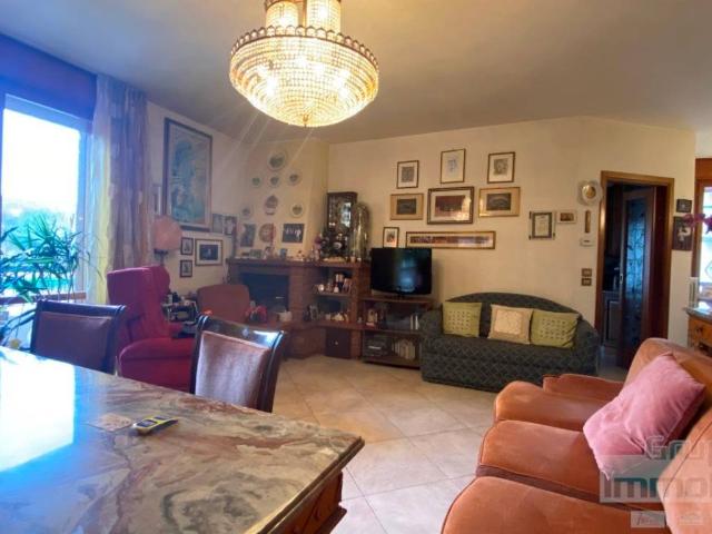 Villa Indipendente in vendita a Cattabrighe, Marche