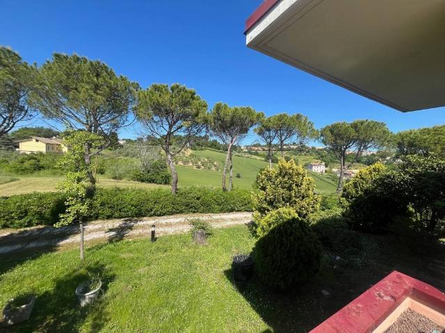 Villa Indipendente in vendita a Marche, Pesaro E Urbino