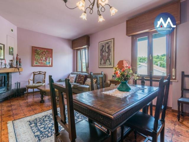 Villa Indipendente in vendita a Marche, Pesaro E Urbino