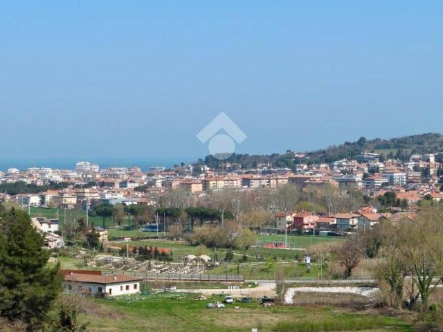 Villa Indipendente in vendita a Marche, Pesaro E Urbino