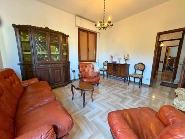 Villa Indipendente in vendita a Muraglia, Pesaro
