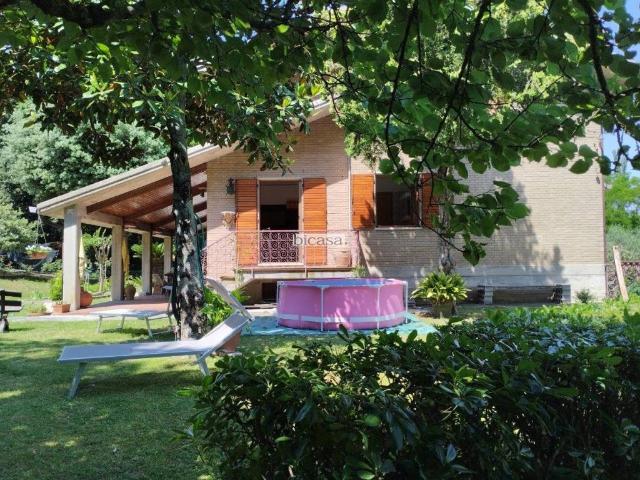 Villa Indipendente in vendita a Marche, Pesaro E Urbino