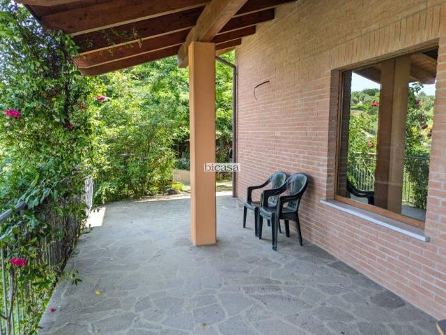 Villa Indipendente in vendita a Zona industriale Villa Fastiggi, Pesaro
