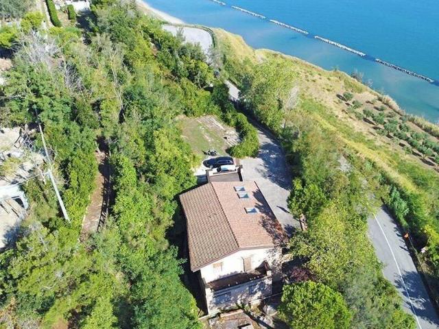 Villa Indipendente in vendita a Marche, Pesaro E Urbino