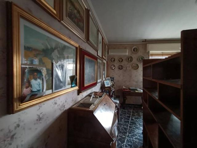 Villa Indipendente in vendita a Centro Storico, Marche
